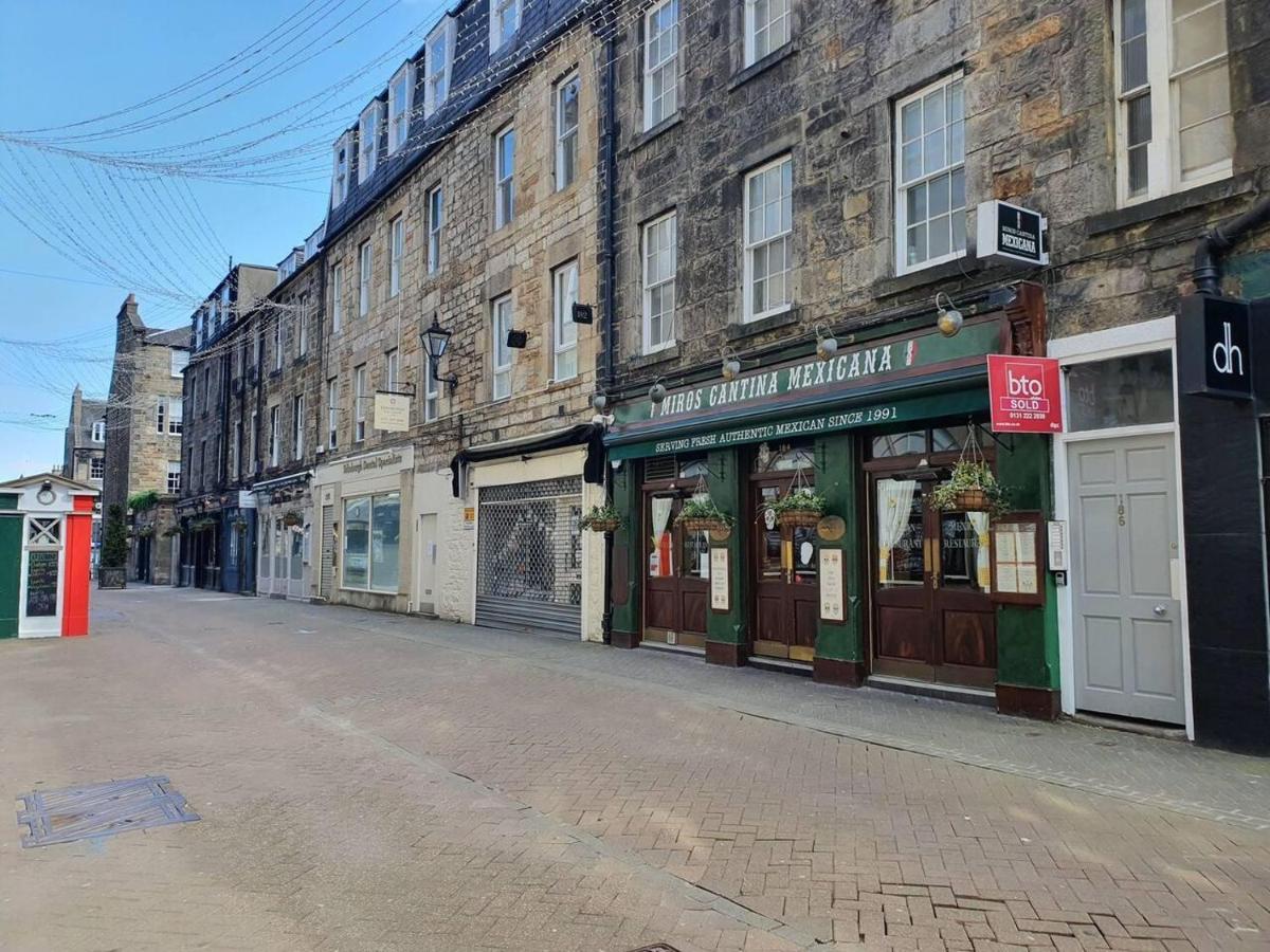 Lovely 2 Bedroom Flat In The Heart Of The City Edinburgh Bagian luar foto